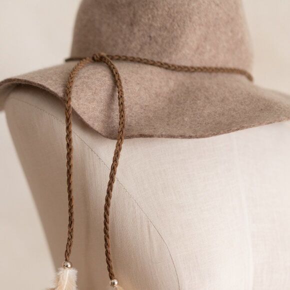 American Eagle Outfitters Wool Wide Brim Floppy Hat with Feathers One Size - Picture 4 of 9